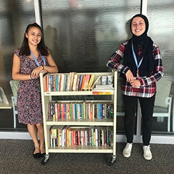 Entertainment Cart Volunteers