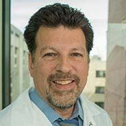 David Lichtenstein, MD specializes in colon cancer.