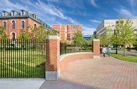 Esta es una foto de la entrada del Boston Medical Center