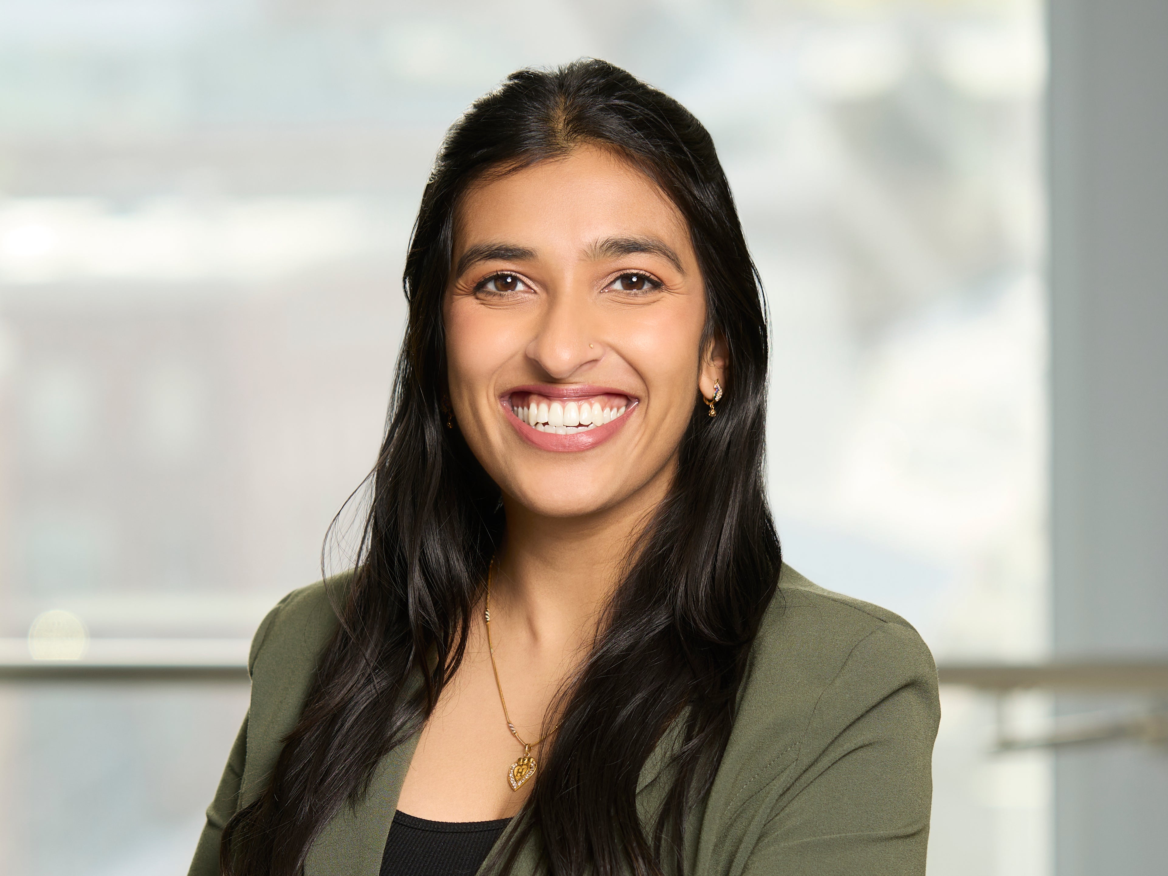 Hemali Patel Headshot