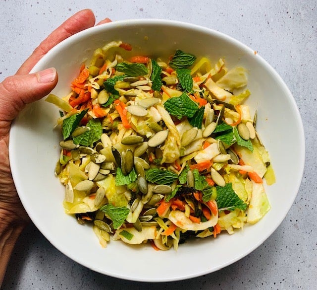 Ensalada De Sésamo Y Salsa De Soya