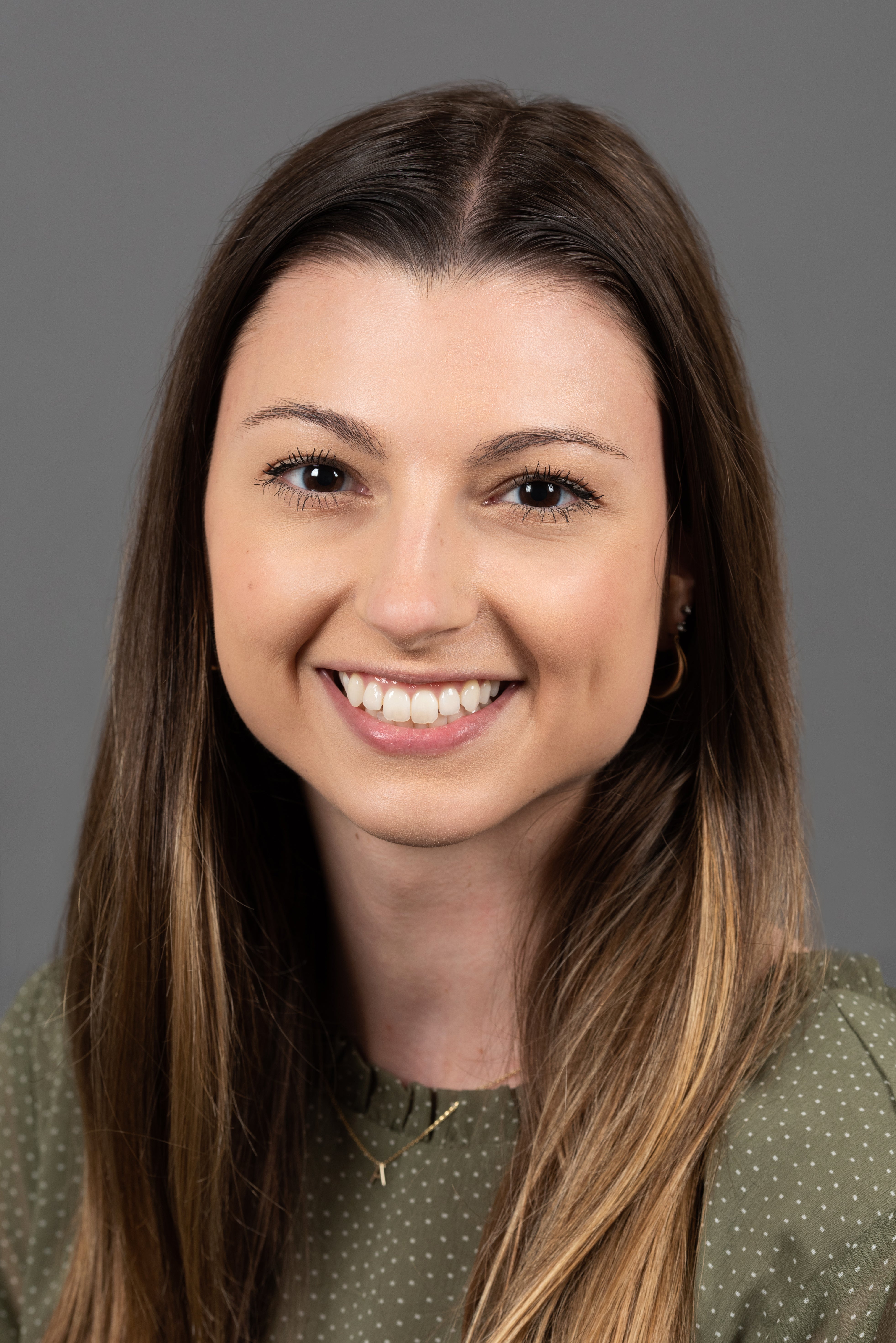 Jenn Headshot