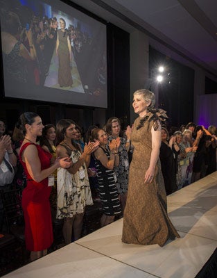 Jill Ross en Catwalk for Cancer