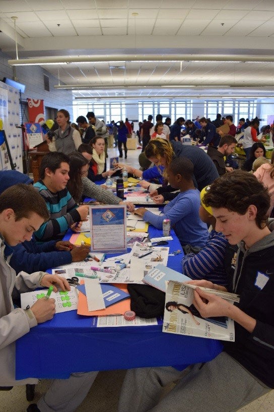 Voluntariado en el Día de Servicio de MLK con Boston Cares