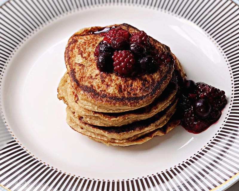 Banana Oat Pancakes 