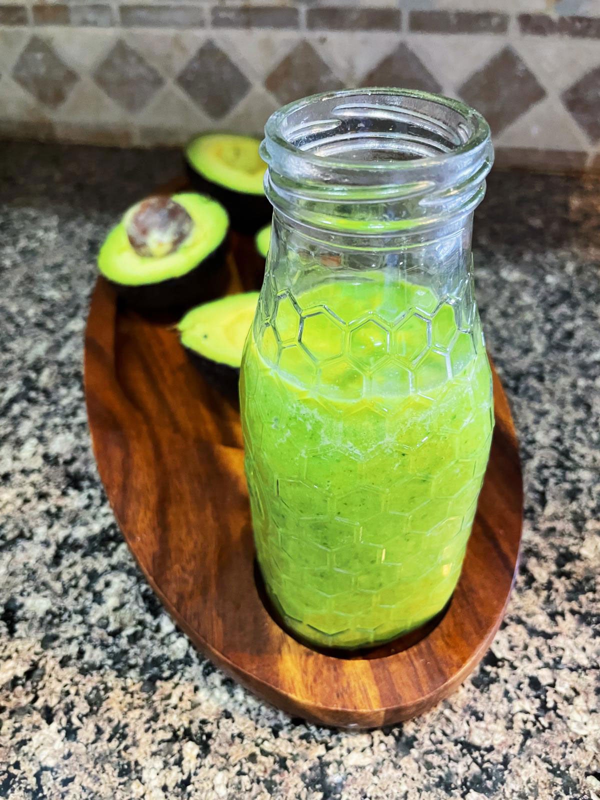 An avocado spinach smoothie