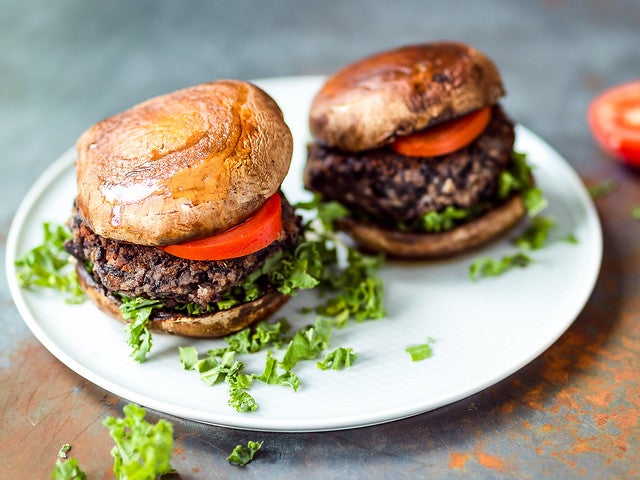 Chipotle Pinto Bean Burgers