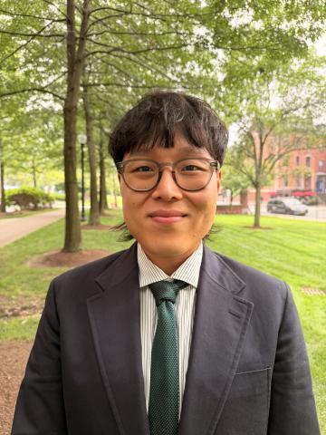 Headshot of Kevin Hong, PharmD, pharmacy resident at Boston Medical Center
