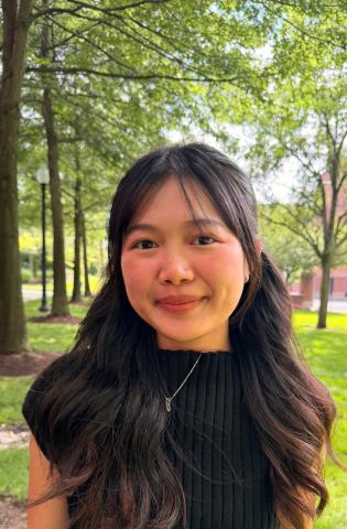 Thu Phan headshot
